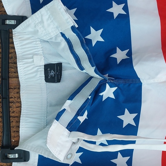Brand new, never worn USA flag swim trunks Sz XL - Picture 4 of 7